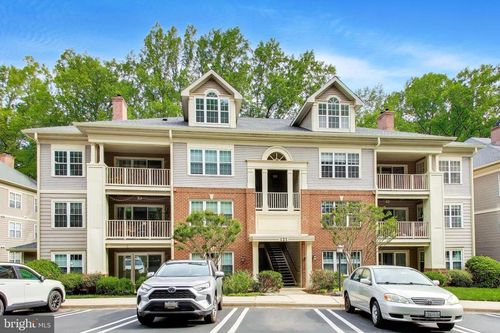 203-121 Timberbrook Ln, GAITHERSBURG, MD, 20878-2873 | Card Image