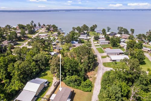 41 Key Largo Loop, Pointblank, TX, 77364-4469 | Card Image