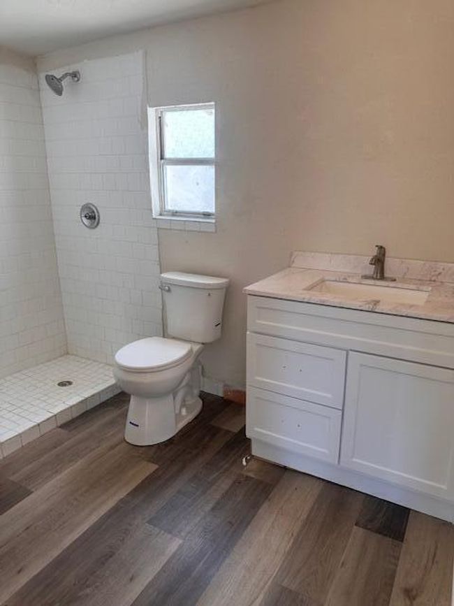 1134 Peak Rd, House other with 2 bedrooms, 2 bathrooms and null parking in Lantana FL | Image 7