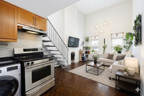 4b-212 9th St, Jersey City, NJ, 07302-1751 | Card Image