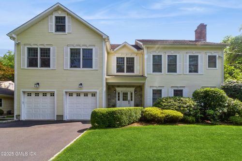 15 Deepwoods Ln, Old Greenwich, CT, 06870-1422 | Card Image