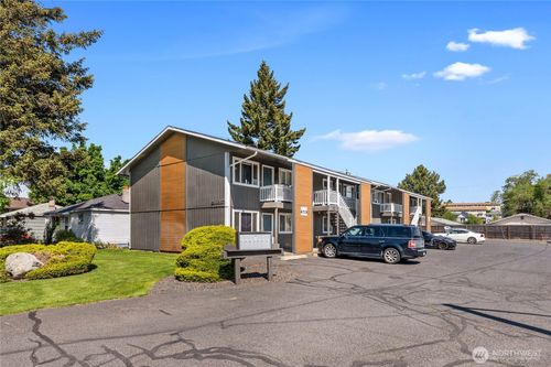 3123 E Carlisle Ave, Spokane, WA, 99207-5528 | Card Image
