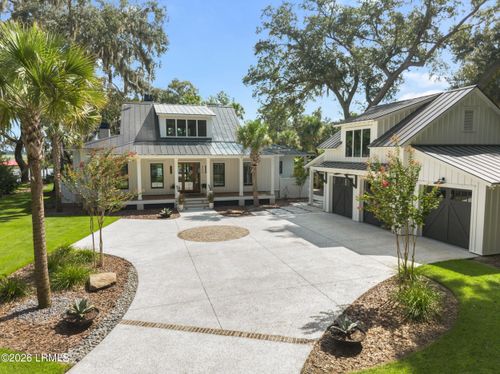 250 Distant Island Dr, Beaufort, SC, 29907-1516 | Card Image