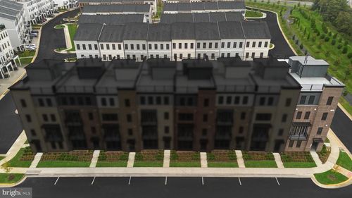 21823 Beckhorn Station Ter, BROADLANDS, VA, 20148-5564 | Card Image