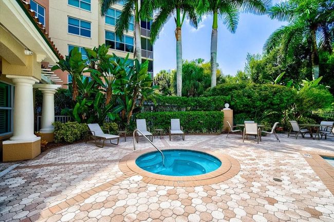 UNIT-404 - 385 N Point Rd, Condo with 3 bedrooms, 3 bathrooms and null parking in OSPREY FL | Image 35
