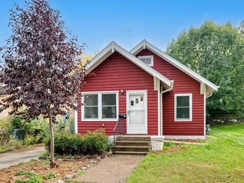 1206 Englewood Ave, Saint Paul, MN, 55104-1411 | Card Image
