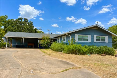 225 Ruth St, Healdton, OK, 73438-1449 | Card Image
