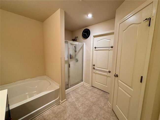 6642 Story Cir, Townhouse with 3 bedrooms, 3 bathrooms and 2 parking in Norcross GA | Image 25