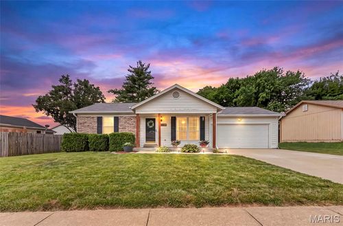 2413 Amarillo Dr, O Fallon, MO, 63368-3574 | Card Image