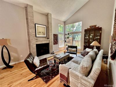 1575 S Spruce Street, Townhouse with 3 bedrooms, 1 bathrooms and 2 parking in Denver CO | Image 3