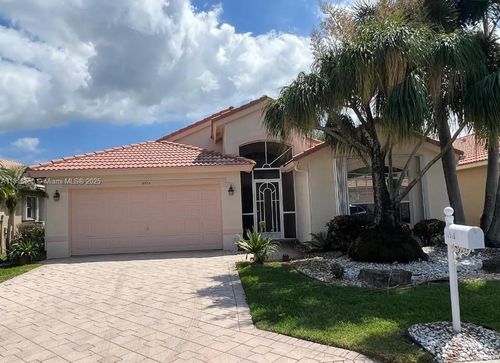 0-10566 Sunset Isles Ct, Boynton Beach, FL, 33437-4273 | Card Image