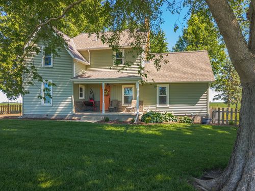 1754 E 1200 North Rd, Stanford, IL, 61774-9519 | Card Image