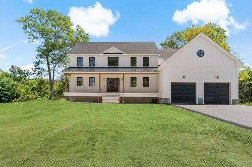 15 Bucklin Dr, Rehoboth, MA, 02769-2268 | Card Image