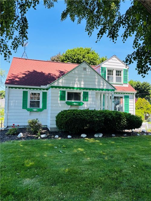230 Desmond Rd, Greece, NY, 14616-3130 | Card Image