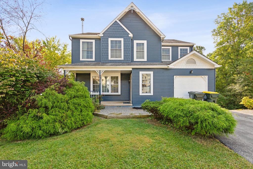 Russell Dr, Downingtown, PA 19335