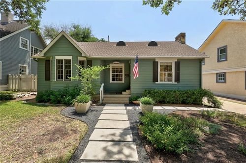 2007 Mountain View Rd, Austin, TX, 78703-2203 | Card Image
