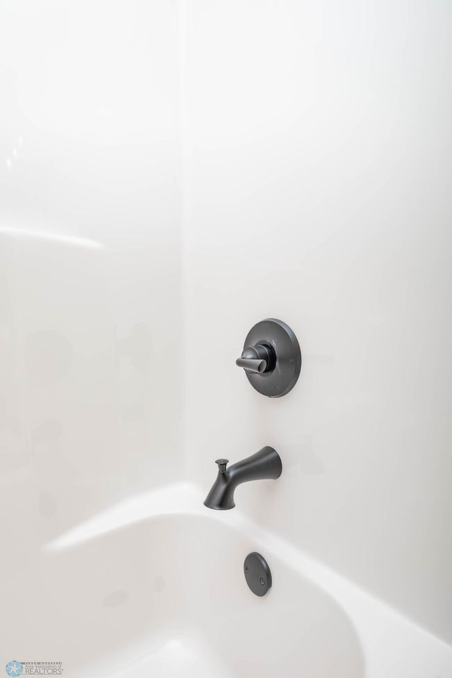 659068(38of42).jpg | Image 31
