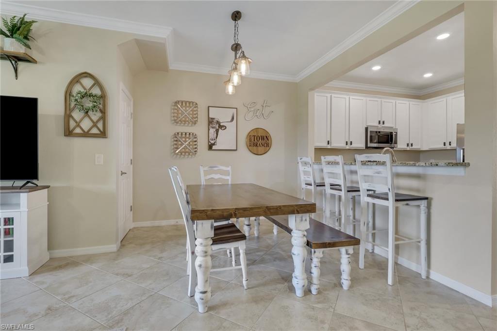 Residential in NAPLES 3