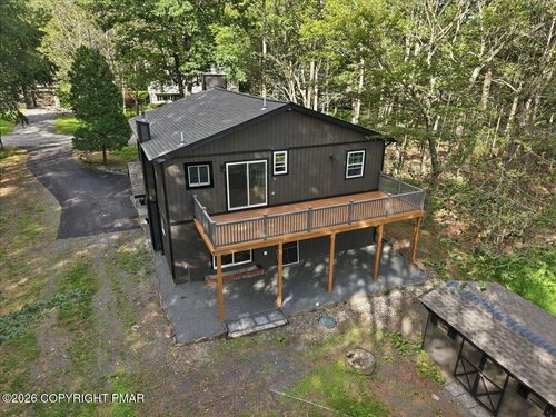 215 Dorset Rd, Tobyhanna, PA, 18466-8220 | Card Image