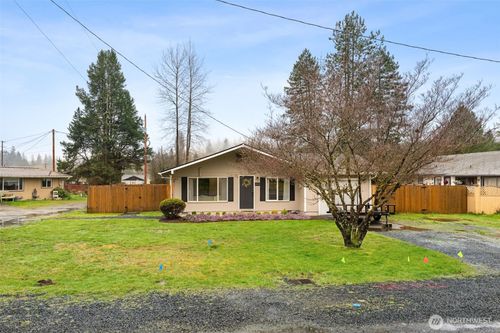 519 W Ash St, McCleary, WA, 98557-9675 | Card Image