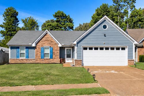 7058 Amberly Way Dr, Cordova, TN, 38018-5648 | Card Image