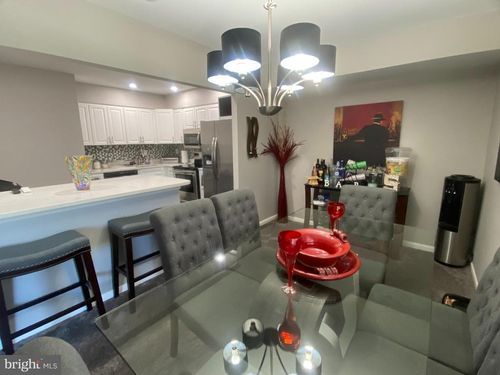 apt-100-6964 Hanover Pkwy, GREENBELT, MD, 20770-2201 | Card Image