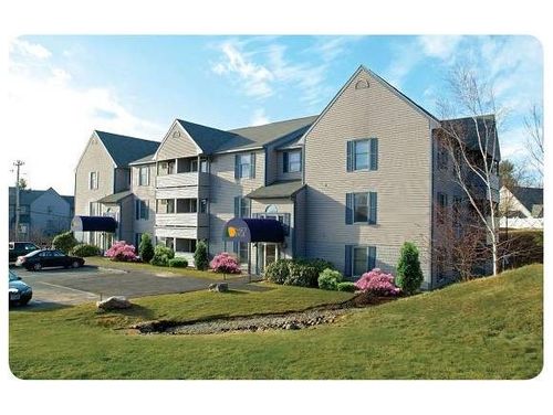 304-133 Eastern Avenue, Manchester, NH, 03104 | Card Image