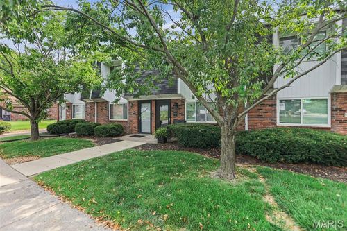 c-5001 Little Creek Ln, Godfrey, IL, 62035-1535 | Card Image