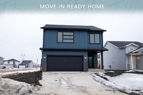 6704 Meadow View Dr S, Fargo, ND, 58104-5803 | Card Image