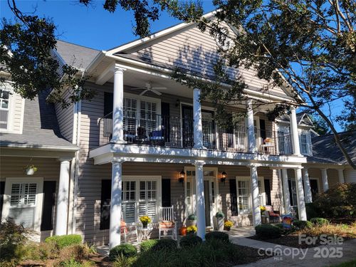 69 40th Avenue Dr Ne, Hickory, NC, 28601-9088 | Card Image
