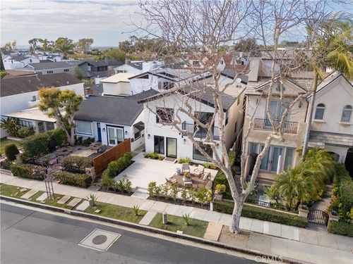 707 Begonia Ave, Corona del Mar, CA, 92625 | Card Image