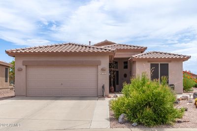 8133 E Chip Shot Court, House other with 2 bedrooms, 2 bathrooms and null parking in Gold Canyon AZ | Image 2