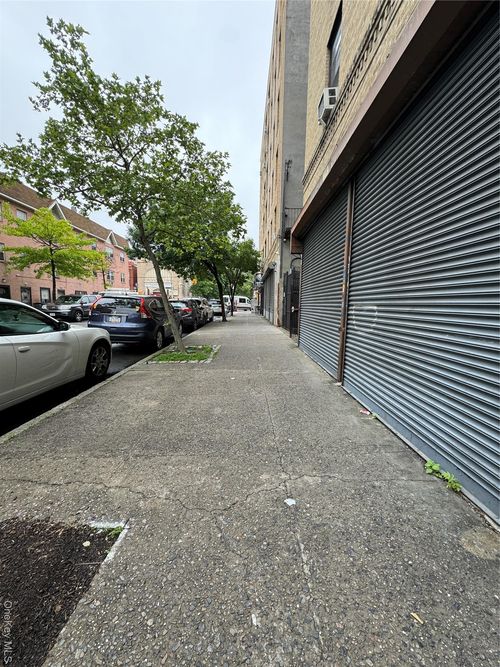 store-3-4-1105 College Avenue, New York, NY, 10456 | Card Image