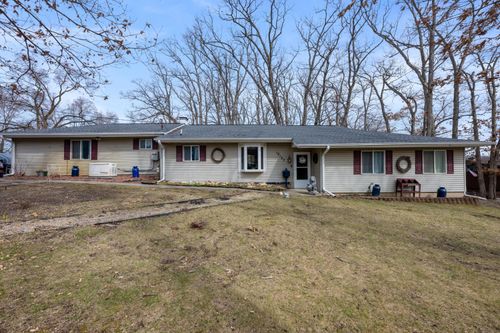 12127 White Hawk Dr, Crown Point, IN, 46307 | Card Image