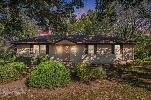 19925 S Ridgely Rd, Edgerton, MO, 64444-9034 | Card Image