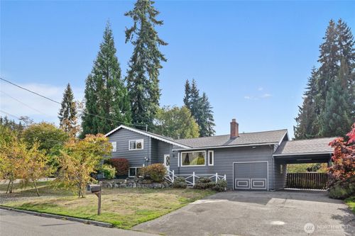 8506 244th St Sw, Edmonds, WA, 98026-9061 | Card Image