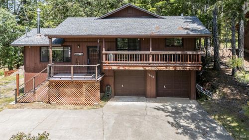 1618 Daphne Dr, Willits, CA, 95490-9540 | Card Image