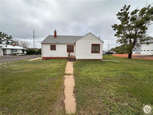 131 S 1st St W, Baker, MT, 59313 | Card Image