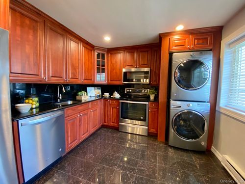 apt-48-1314 Smithtown Ave, Bohemia, NY, 11716-2147 | Card Image