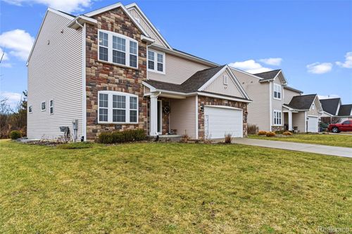 3069 Oxford Ln, Flushing, MI, 48433-3703 | Card Image