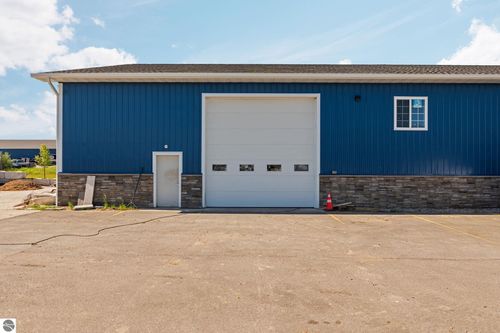 26-1416 Industry Dr, Traverse City, MI, 49696-9201 | Card Image