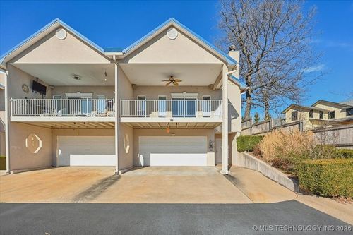 unit-17-35005 Colony Cove Cir, Vinita, OK, 74301-7852 | Card Image