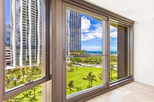 730-333 Ward Avenue, Honolulu, HI, 96814 | Card Image
