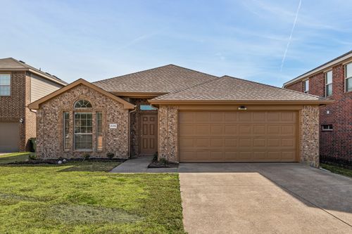 2508 Pioneer Bluffs Rd, Balch Springs, TX, 75181-2136 | Card Image