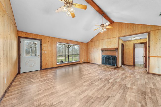 200 County Road 3635, House other with 3 bedrooms, 2 bathrooms and null parking in Dike TX | Image 5