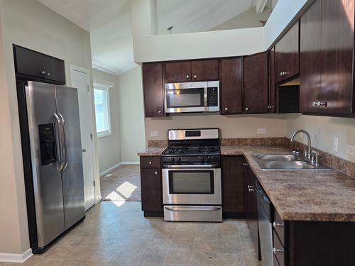 6103 Sunflower Dr, Matteson, IL, 60443-1415 | Card Image