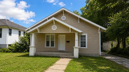 1330 N Broadway Avenue, Springfield, MO, 65802 | Card Image