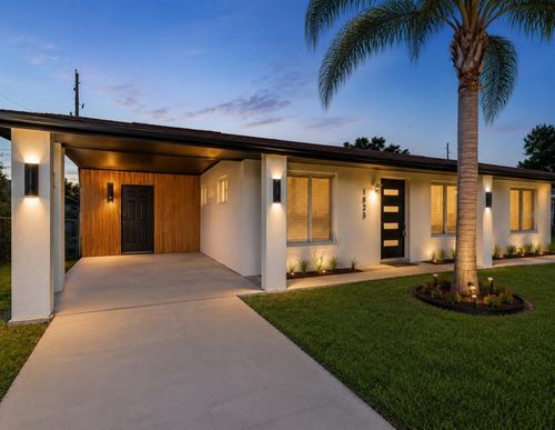 1825 Aaron Ave, ORLANDO, FL, 32811-5004 | Card Image