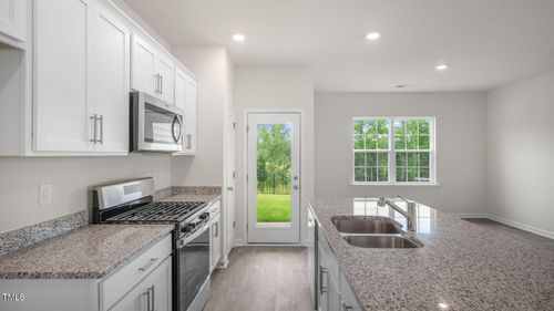 139 Starlight St, Sanford, NC, 27330-9762 | Card Image