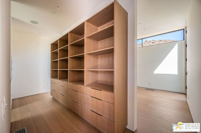 310 W Crestview Dr, House other with 3 bedrooms, 4 bathrooms and 2 parking in Palm Springs CA | Image 42